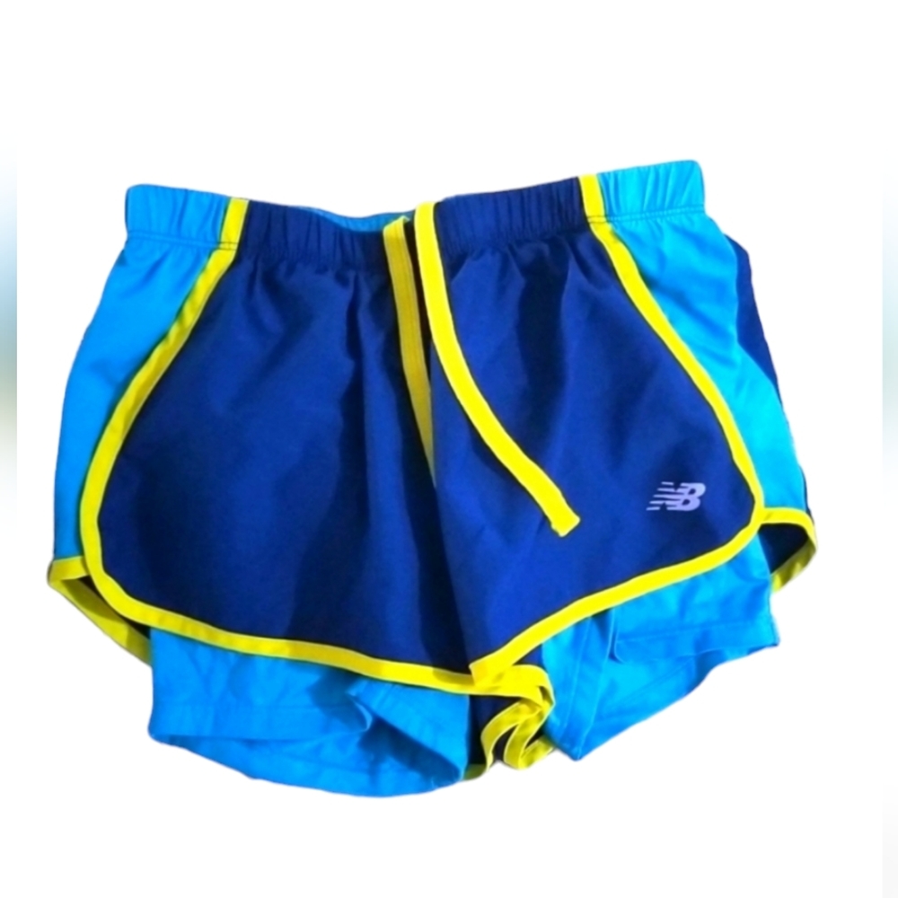 **5/25** Women's Shorts